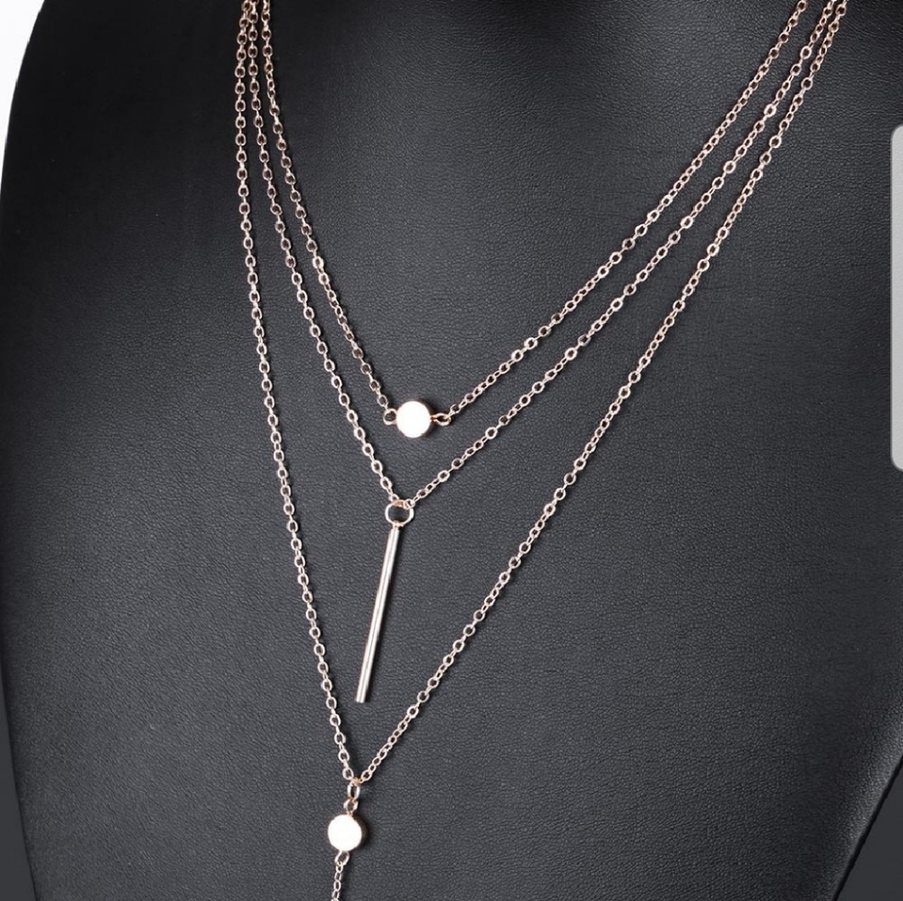 Multilayer Long Golden necklace - Picture 2 of 5
